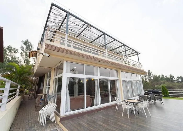 Seasons Villa Panchgani